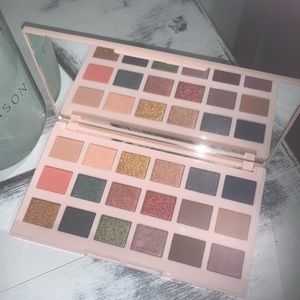 Ciate London The Editor Palette “New England”